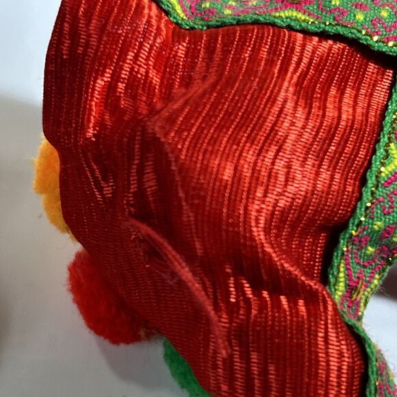 Vintage Pair Of Porcelain Jointed Colorful Ethnic Doll Keychains 4" - READ - Picture 6 of 11